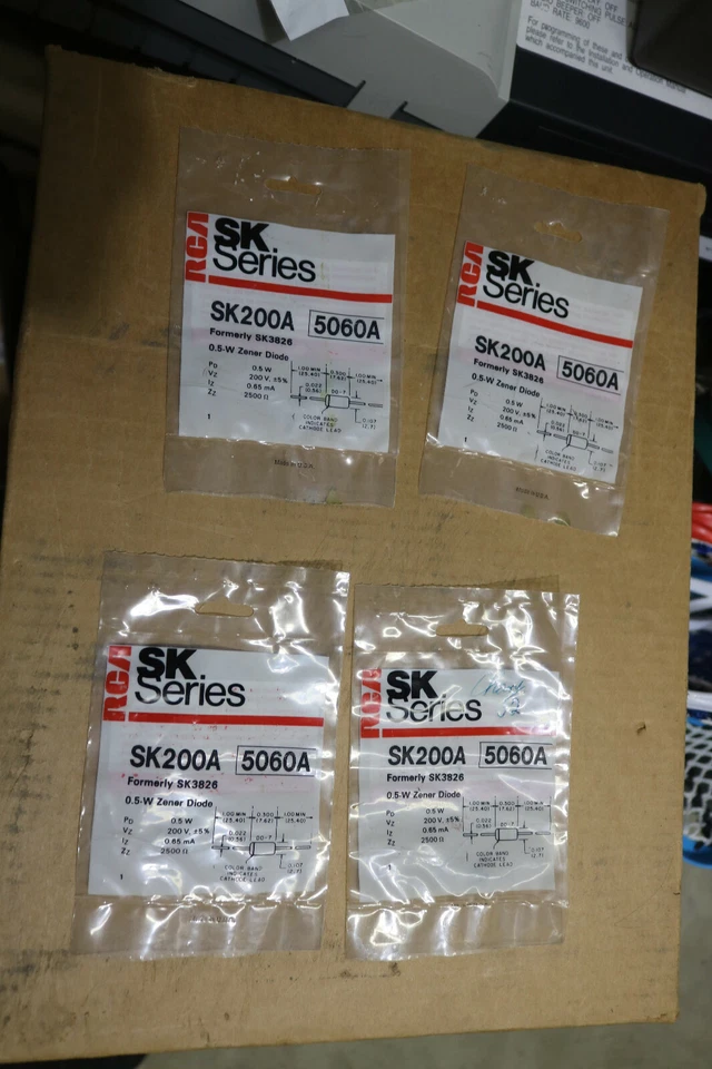 批量 4 件 - RCA SK 系列 SK200A 以前 SK3826 0.5-W Zener 二极管 — 第 1/4 张图片