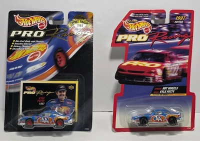 Mattel 1997 Hot Wheels Pro Racing Kyle Petty Car #44 Still in Packaging Lot of 2 - Image 1 of 4