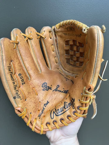 RAWLINGS 6592 OZZIE SMITH basket web deep pocket glove LHT 11 1/2” LEFT THROW Cover