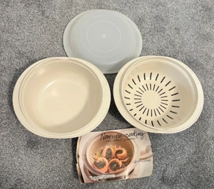 3-Pc ~Tupperware ~ ULTRA 21 OVENWARE ~ 2 Quart Casserole, Steamer/Colander & Lid - Picture 1 of 8