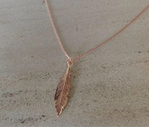 925 Sterling Silver Feather Necklace Pendant Medium Rose Gold Yellow Gold - Picture 1 of 14