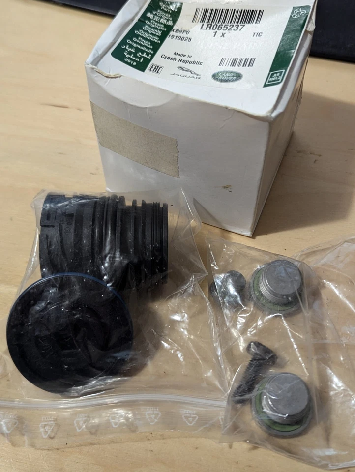 New Genuine Land Range Rover Sport Discovery Automatic Gerbox Plug Service Kit - Image 1 of 1