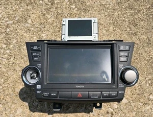 2008-2010 Toyota Highlander Hybrid Navigation Radio Display Screen  86120-48F30 - Picture 1 of 6