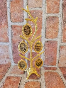 Árbol genealógico de colección tiene capacidad para 5 cuadros ramas colgantes chapado en tono dorado vintage - Imagen 1 de 10