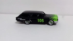 Johnny Lightning 1960 Ford Country Squire Station Wagon Forever 64 Release 25 - Picture 1 of 6