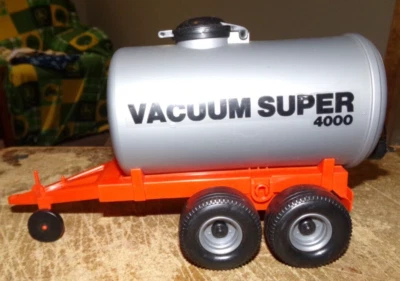 1/16 Vintage Bruder Plástico Aspirador Super 4000 Estiércol Esparcidor Bonito Usado Foto 1 de 4