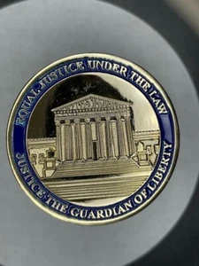 Supreme Court of The United States US Justice Under the Law Challenge Coin - Picture 1 of 3