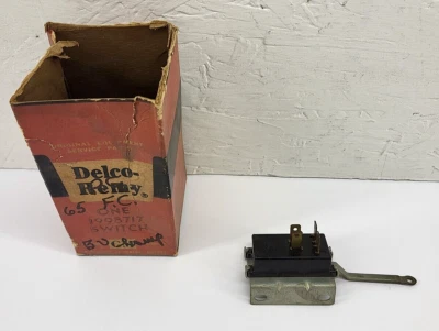 Interruptor de lâmpada de backup neutro NOS 1960 1965 Chevrolet Corvair FC Delco Remy 1998717 - Imagem 1 de 4