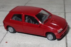 Herpa 012171 - Escala H0 - Renault Clio 16V - 2 puertas - Rojo vino - Minikit montado - Imagen 1 de 2