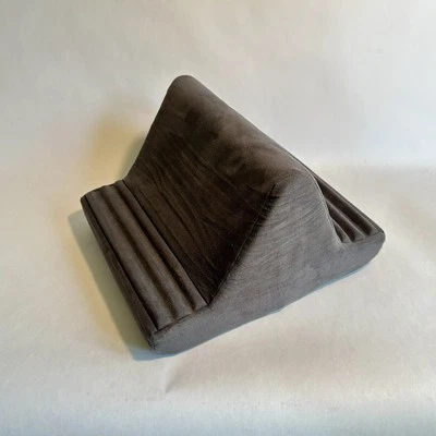 Soporte ajustable para teléfono tableta Lamicall multiángulo almohada suave gris Foto 1 de 4