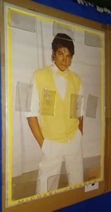 MICHAEL JACKSON VINTAGE ORIGINAL POSTER YELLOW SWEATER READ DESC 23"x 35" (1983) - Picture 1 of 4