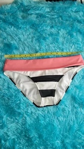 Perry Ellis Woman's Bikini Bottom Swim Size Small (Looks Medium/Large - Picture 1 of 7