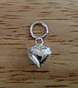 PICCOLO ciondolo cuore gonfio lucido argento sterling 6x8 mm - Foto 1 di 4