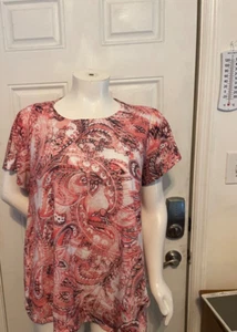 Size 2X/20-22W Terra & sky Peach & black w/ sequin short sleeve Top - Picture 1 of 3
