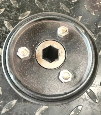 Rueda de fricción para soplador de nieve Poulan AYP Electrolux 179831 buje 178613 rodamiento Asm Foto 1 de 4