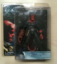 MEZCO Hellboy Series 1 Movie Figure 2004 HELLBOY BLACK SHIRT Big Boy MOC Sealed
