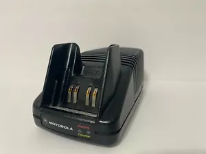 MOTOROLA RADIO BATTERY CHARGER MODEL AA16740 XTS3000 XTS5000 HT11250 - Picture 1 of 9