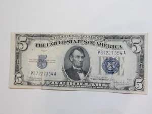 Silver Certificate 1934 5 Dollar Bill Paper Money Five Currency Blue Seal Note  - Picture 1 of 2