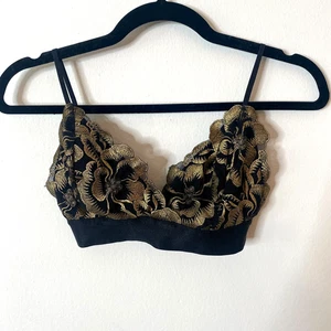 NWOT Guess Sexy Black and Gold Floral Lace Wide Band Bra Bralette Adj Straps XS - Picture 1 of 6