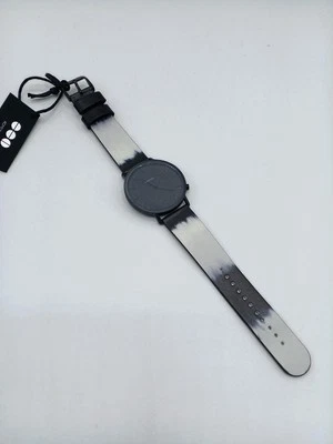 Komono Kom-W4086 Watch - Image 1 of 4