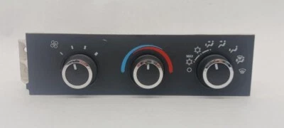 2013-2015 雪佛兰 Express 1500 Van AC 加热器气候温度控制单元 原始设备制造商 — 第 1/4 张图片