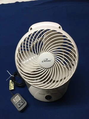 iLiving 7 inch Portable Fan 2 Speed Battery or AC Adapter - Image 1 of 4