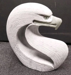 Águila tallada en piedra Bud Henry 4" arte inuit escultura hecha a mano rara - Imagen 1 de 9