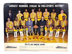 Los Angeles Lakers 1971-72 Der Wienerschnitzel Team Photo Vintage NBA Basketball - Picture 1 of 2