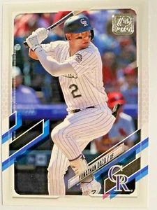 Base de béisbol Topps Serie 1 2021 Yonathan Daza #33 Rockies  - Imagen 1 de 2