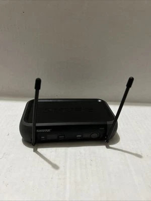 Shure PGX4 Wireless Receiver J6 572-590 MHz NO POWER ADAPTER Tested Works - Image 1 of 4