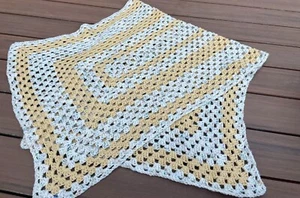 Blanket Baby 24"x.60" Yellow White Specks of Color, Vintage Handmade CUTE Soft - Picture 1 of 5