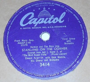 Capitol 3414 Dean Martin Standing On The Corner / Watching The World Go By 78rpm - Picture 1 of 2