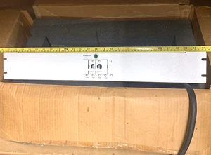 Pulizzi Engineering Assembly 1925 Rack Mounted 20" Power Module - Bild 1 von 12