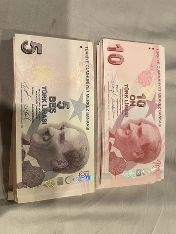 Turkey 5 And 10 Unc Lira Bundle 1130 Lira Total 2009 Series Cover