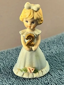 Growing Up Birthday Girls Enesco Figurine Blond Girl Age 2 MAX6068 - Picture 1 of 7
