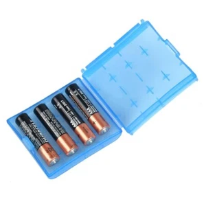 Etui Aufbewahrungsbox für 4 Batterien AA oder AAA 67x60mm blau Kunststoff - Bild 1 von 3