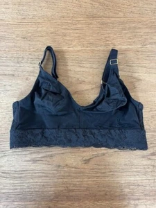 SOMA Pure Black Lace SMALL Embraceable Wireless Unlined Lace Trim Bralette NEW! - Picture 1 of 2