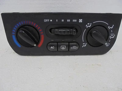 Satrun S Series Heater Control W/ AC OEM 01 02 SC1 SC2 21031429 - Imagem 1 de 4