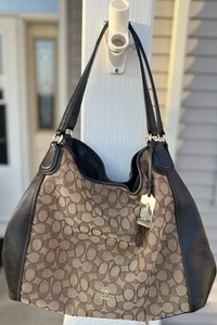 Coach Handtasche Edie 33523 Signature Jacquard & dunkelbraunes Leder Taschenanhänger sauber - Bild 1 von 22