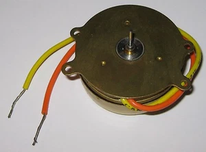 Motor grabadora de gráficos síncrono 32923R - diámetro de eje de 1,55 mm 32923R-13-62 27-02 - Imagen 1 de 8