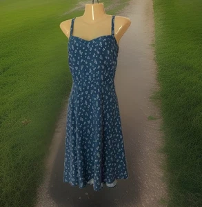Torrid Sommerkleid Blumen Gr. 0X blau ärmellos gesmokter Rücken verstellbare Träger Kleid - Bild 1 von 11