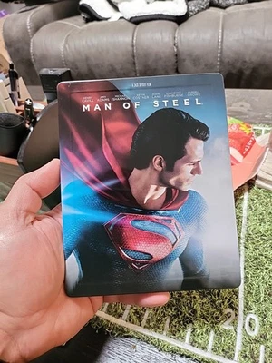 Man of Steel - Manta Lab Exclusive Lenticular Slip 4k Steelbook Blu-ray Foto 1 de 4