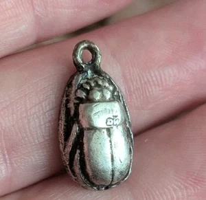 925 Sterling Silver Egyptian Scarab Beetle Pendant Charm Vtg Bug Insect Art - Picture 1 of 12