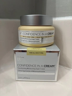 it Cosmetics Confidence In A Cream Anti-Aging Moisturizer *NEW* 2 fl oz/60 mL - Image 1 of 3