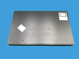 24-portowy przełącznik sieciowy Cisco Catalyst 2960-X serii WS-C2960X-24TS-L V03 - Zdjęcie 1 z 7