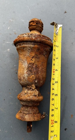 VINTAGE CAST IRON GARDEN GATE FENCE FINIALS ARCHITECTURAL SALVAGE GOTHIC Cover