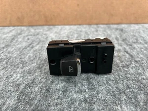 INFINITI QX80 2014-2017 OEM REAR LEFT DRIVER WINDOW SWITCH ASSEMBLY - Picture 1 of 5