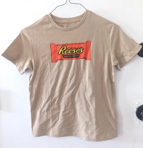 Reese's Graphic T-Shirt Tee Boys Girls Kids Child Youth size MEDIUM (8) candy - Picture 1 of 5