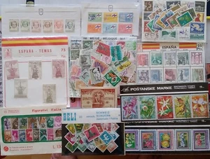 Welt 11 verschiedene Briefmarken Packungen / Souvenir  älter - Bild 1 von 5
