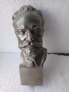 Statua PYOTR TCHAIKOVSKY compositore russo BUSTO URSS statuina metallo 1976 - Foto 1 di 7